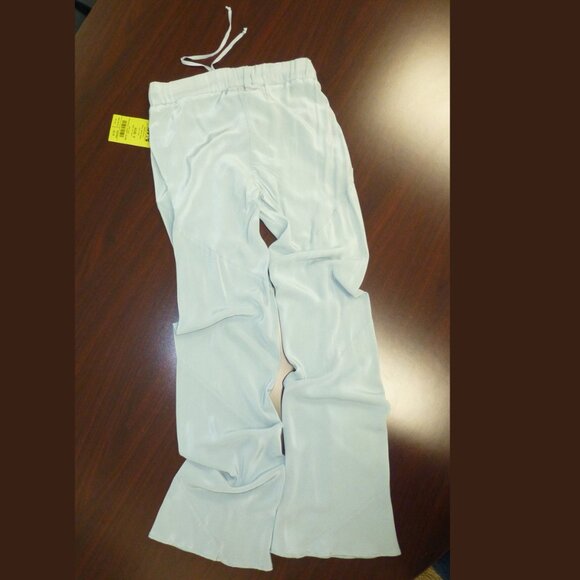 LIGHT WEIGHT 100% SILK PANTS IN SEA FOAM SZ 2 NWT - Picture 3 of 6